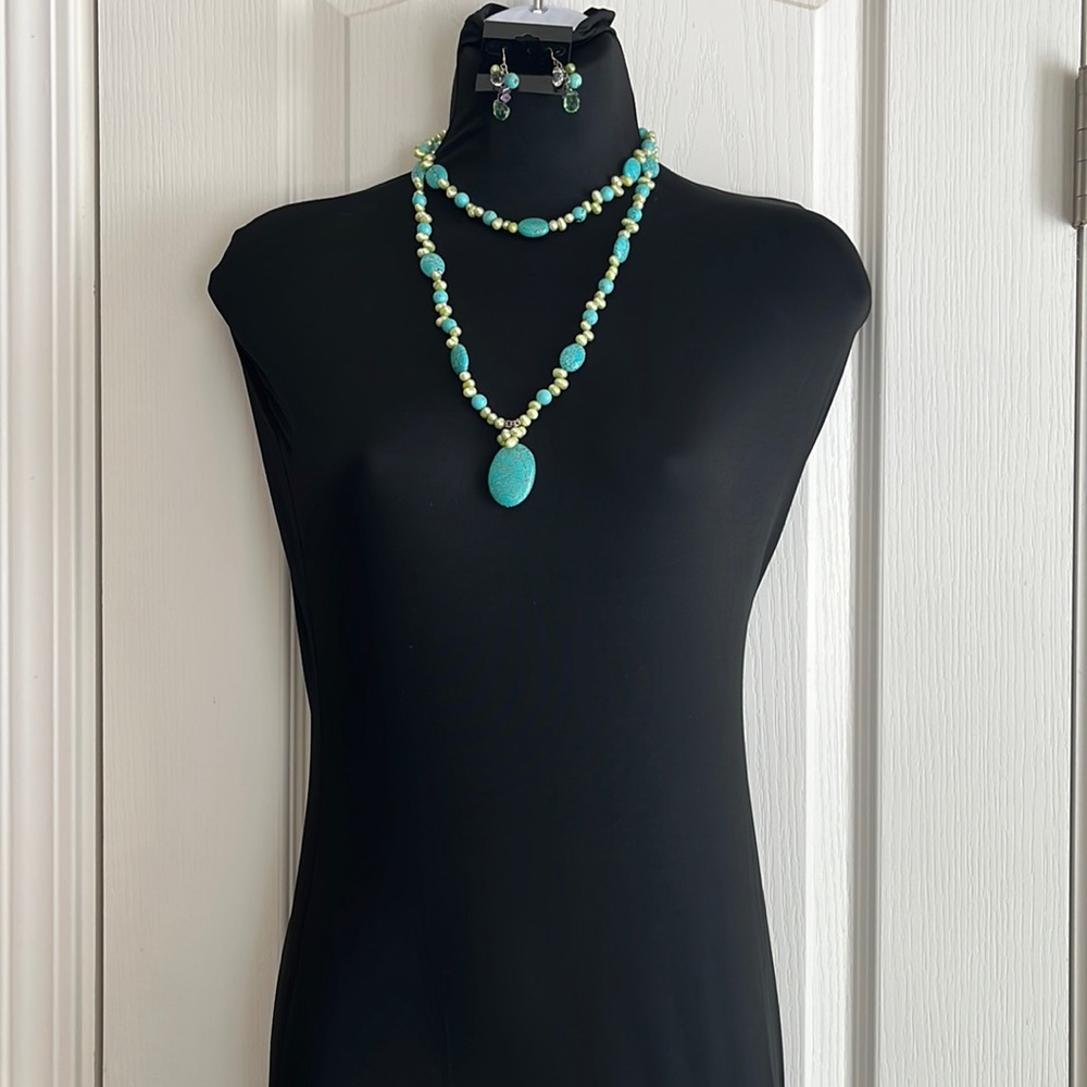 Turquoise and stone necklace snd matching earrings.